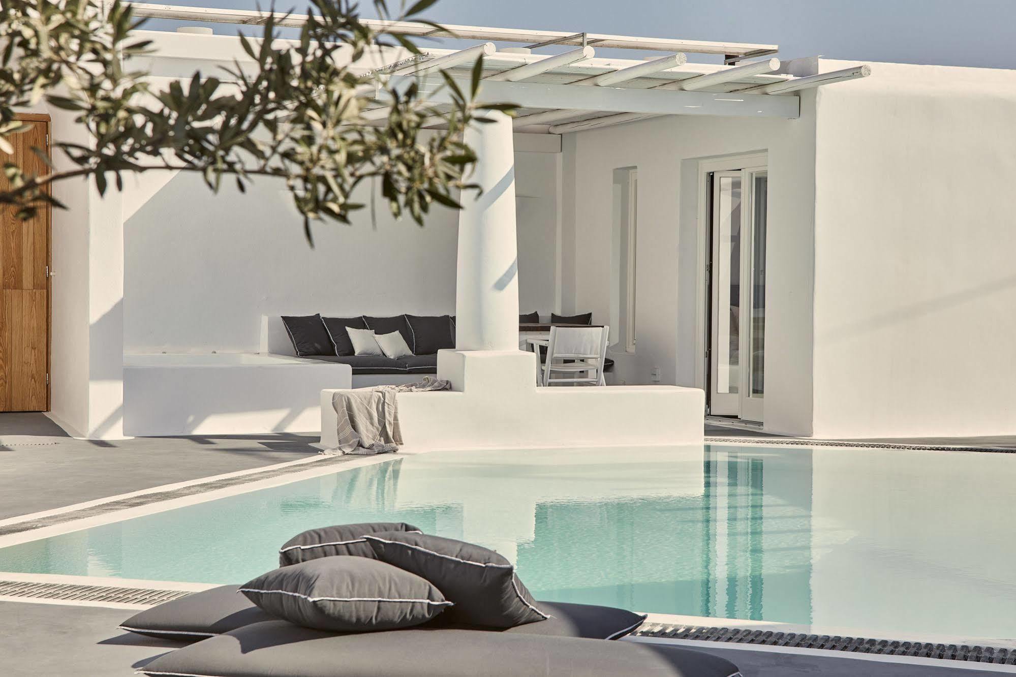 Boho Suites Santorini Perivolos  Esterno foto